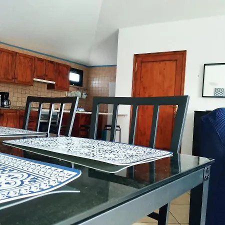 Apartamento Muy Amplio Y Cerca Del Mar *
